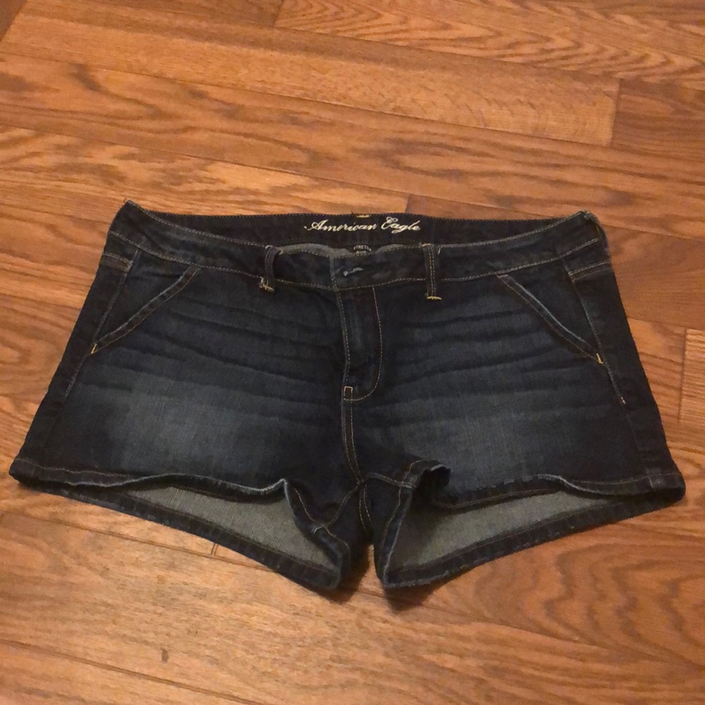 American Eagle Shorts - Size 16